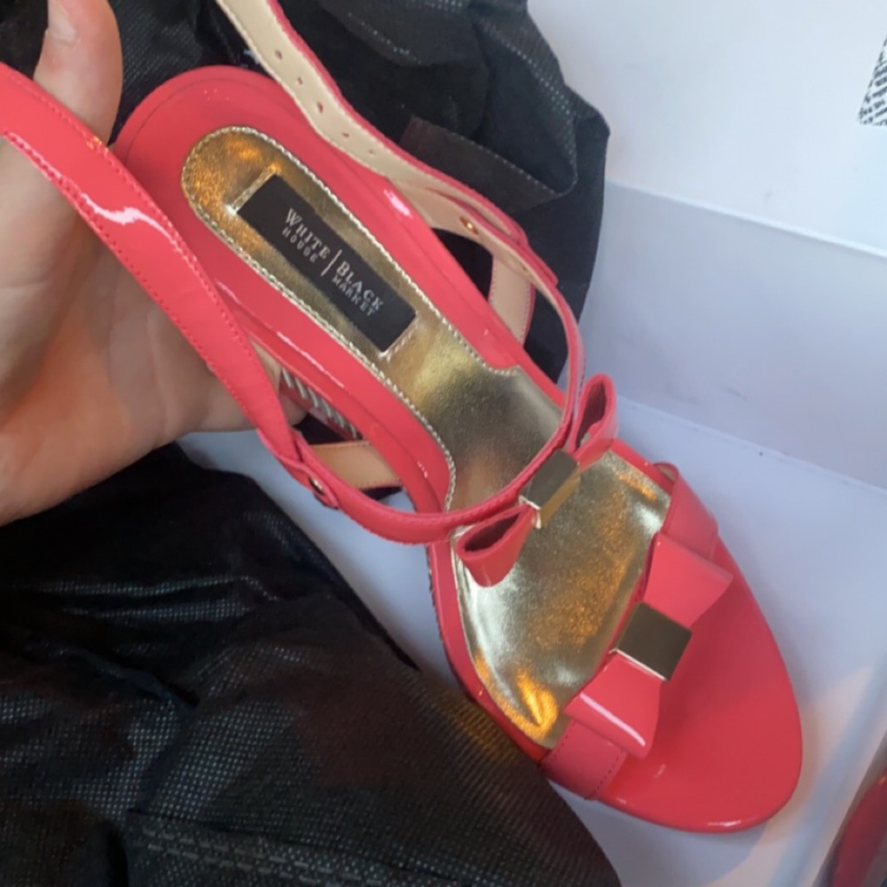 Pink wedges ! White House black market size 7! Worn once